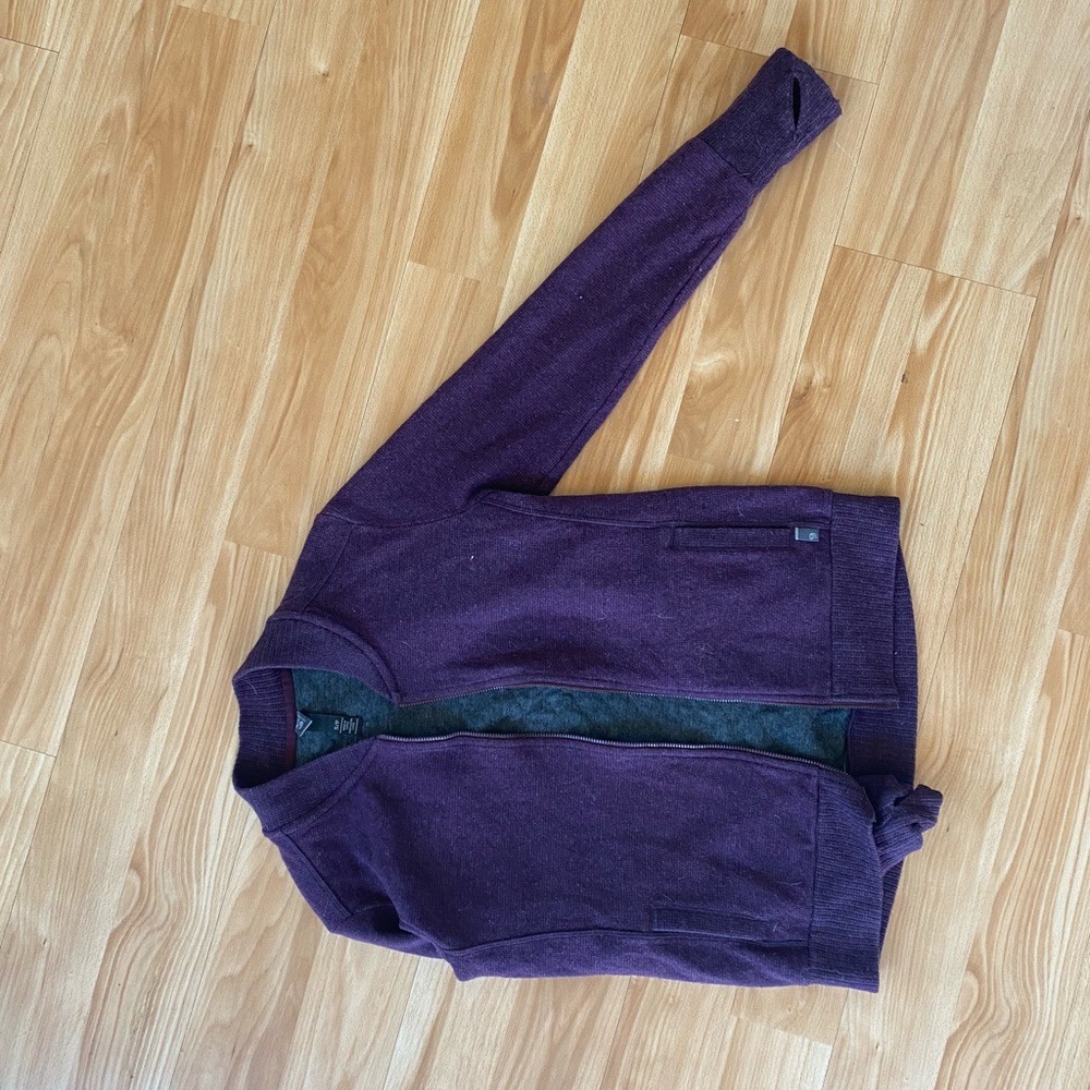 Mountain Hardwear jacket